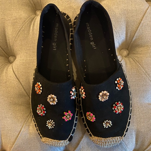 Madden Girl Shoes - Very Good MADDEN GIRL embellished espadrilles SIZE 7.5